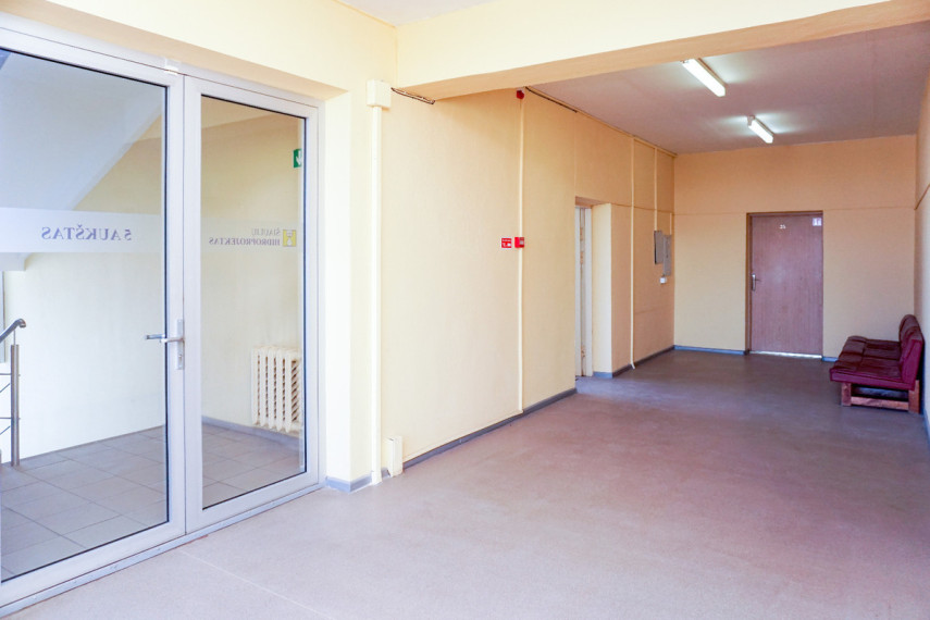 Parduodamos administracinės, gamybinės, kitos paskirties, maitinimo, paslaugų, prekybos, sandėliavimo patalpos Aušros al., Centras, Šiaulių m., Šiaulių m. sav., 1736.16 m2 ploto 22