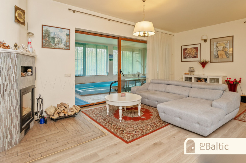 Parduodamas namas Šilo g., Riešės k., Vilniaus r. sav., 241 m2 ploto, 1 aukštai 11