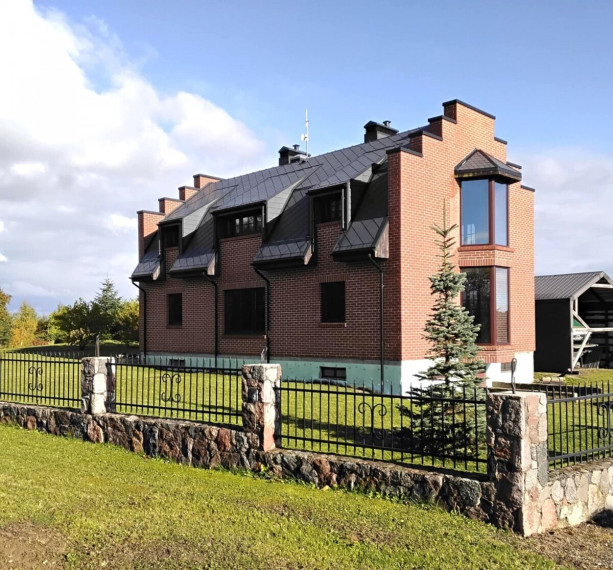 Parduodamas namas Zeigių k., Klaipėdos r. sav., 290 m2 ploto, 2 aukštai 3