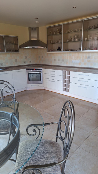 Parduodamas namas Salos g., Raizgių k., Šiaulių r. sav., 232.04 m² ploto 6 kambariai 3