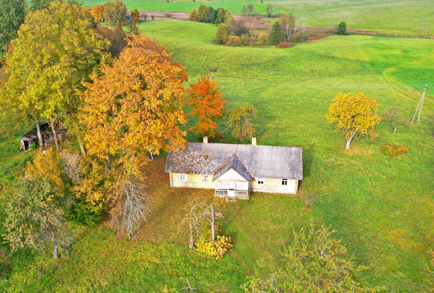 Parduodamas namas Pagraužių g., Burbiškio k., Anykščių r. sav., 90 m² ploto 2 kambariai 2
