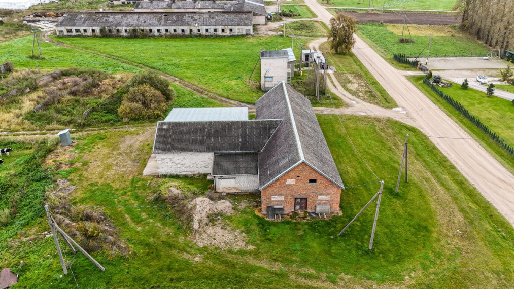 Parduodamos kitos paskirties, sandėliavimo patalpos Raseinių g., Ramonų k., Raseinių r. sav., 722.46 m2 ploto 31