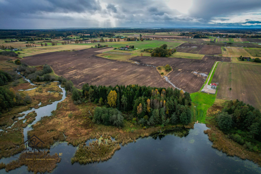 PRIE LAZDININKŲ TVENKINIO PARDUODAMAS 2.94 HA SKLYPAS 2