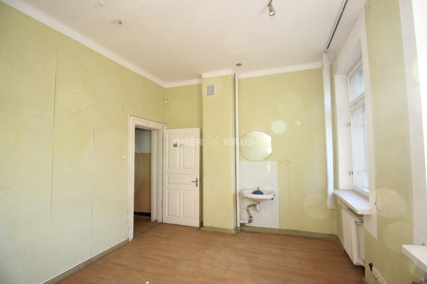 Parduodamos administracinės, gamybinės, maitinimo patalpos Kalno g., Telšių m., Telšių r. sav., 528.46 m2 ploto 17