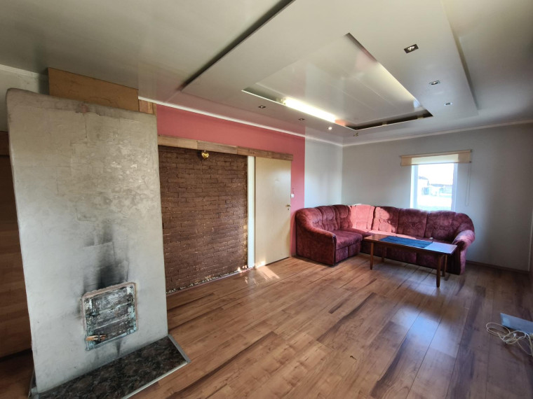 Parduodamas namas Aukštaičių g., Kuktiškių mstl., Utenos r. sav., 142.00 m² ploto 6 kambariai 6