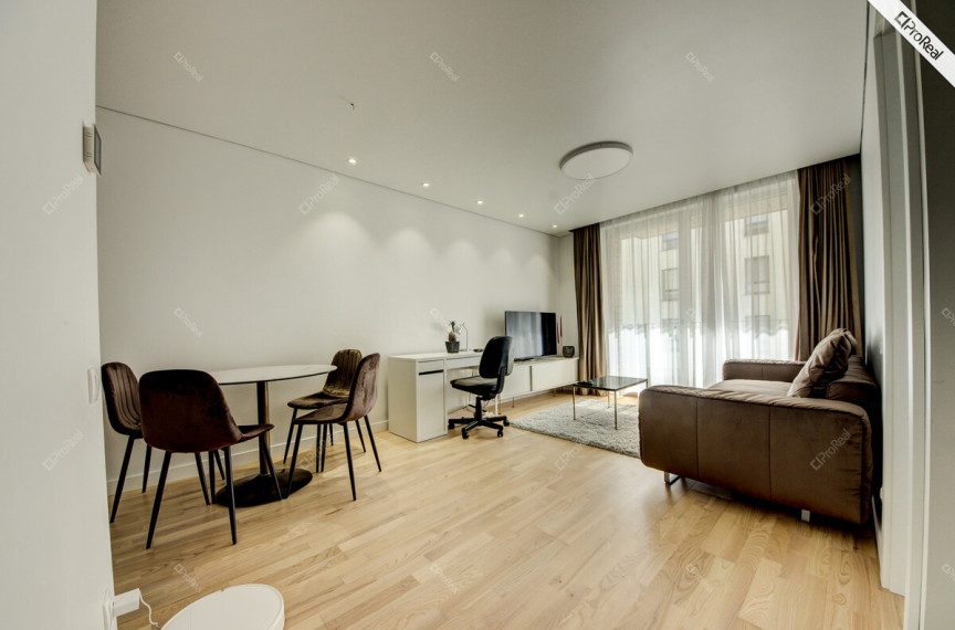 Nuomojamas butas Lazdynėlių g., Lazdynėliai, Vilniaus m., Vilniaus m. sav., 40 m2 ploto, 2 kambariai 1