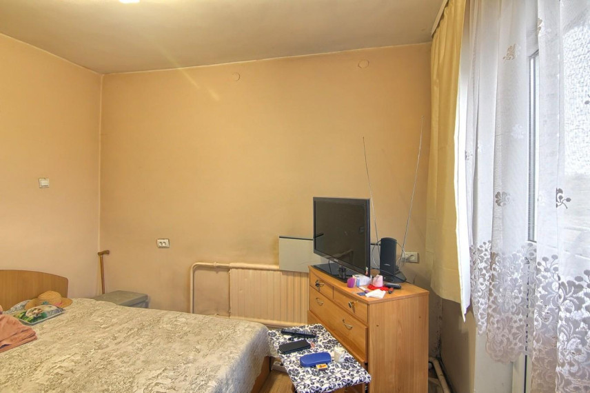 Parduodamas namas Lazdynų tak., Joniškio m., Joniškio r. sav., 82.13 m² ploto 2 kambariai 9