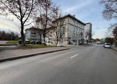 Parduodamos patalpos Vilniaus g., Centras, Šiaulių m., Šiaulių m. sav., 121.08 m2 ploto Parduodamos patalpos Vilniaus g., Centras, Šiaulių m., Šiaulių m. sav., 121.08 m2 ploto