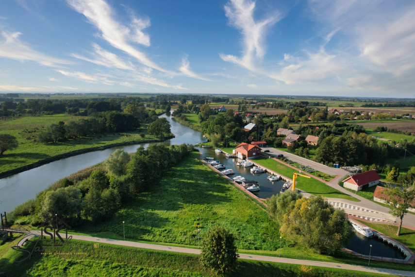 RUSNĖS MIESTELYJE PARDUODAMA NAMO DALIS SU 28.18 ARŲ ŽEMĖS SKLYPU 29
