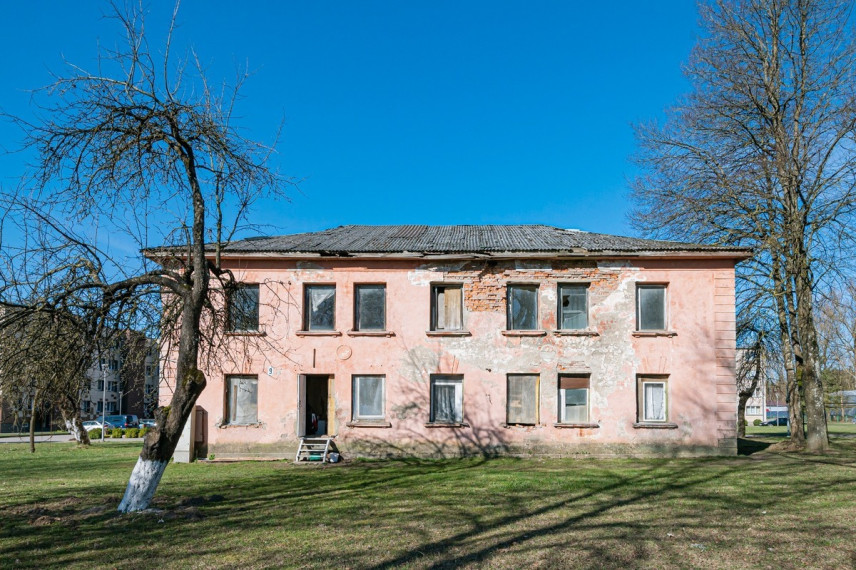Parduodamas namas K. Jauniaus g., Kvėdarnos mstl., Šilalės r. sav., 418.42 m2 ploto 2