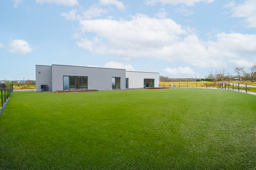 Parduodamas namas Geležinkelio g., Bezdonių k., Vilniaus r. sav., 122 m2 ploto, 1 aukštai 21