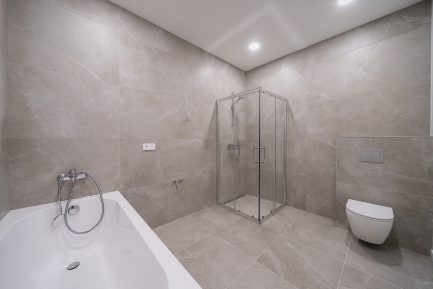 Parduodamas namas Geležinkelio g., Bezdonių k., Vilniaus r. sav., 122 m2 ploto, 1 aukštai 15
