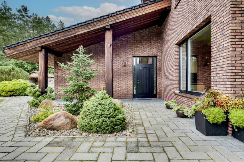 Parduodamas namas Leipalingio pl., Kaziulių k., Druskininkų sav., 300 m2 ploto, 2 aukštai 5
