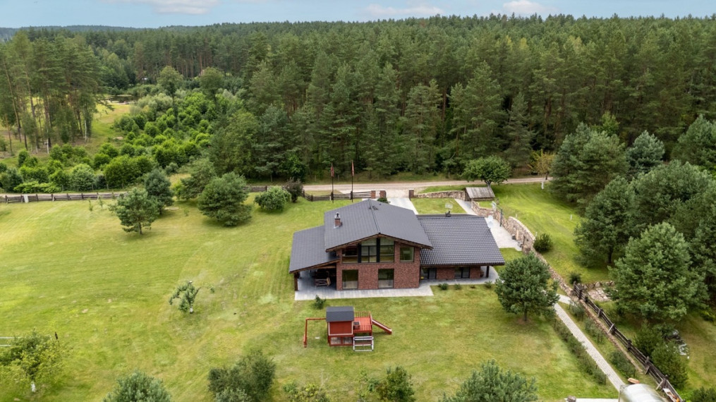 Parduodamas namas Leipalingio pl., Kaziulių k., Druskininkų sav., 300 m2 ploto, 2 aukštai 1