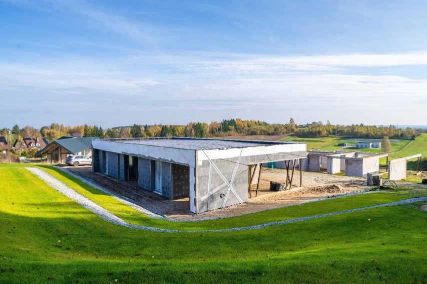 Parduodamas namas Slėnio g., Mykoliškių k., Vilniaus r. sav., 165 m2 ploto, 1 aukštai 17