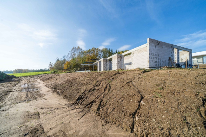 Parduodamas namas Slėnio g., Mykoliškių k., Vilniaus r. sav., 158 m2 ploto, 1 aukštai 12