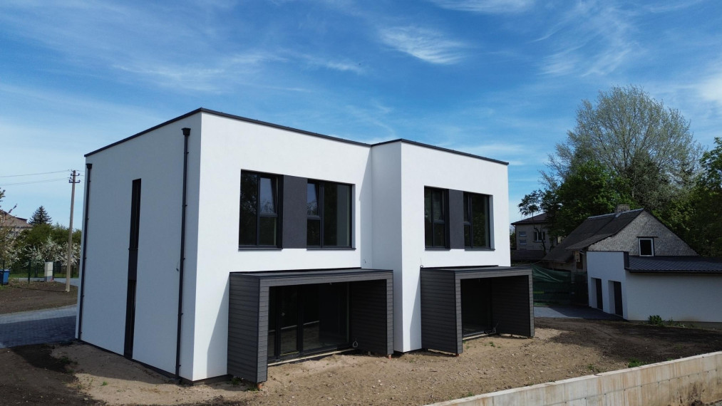 Parduodamas namas Aušros g., Naugardiškės k., Kauno r. sav., 131.79 m2 ploto, 2 aukštai 1