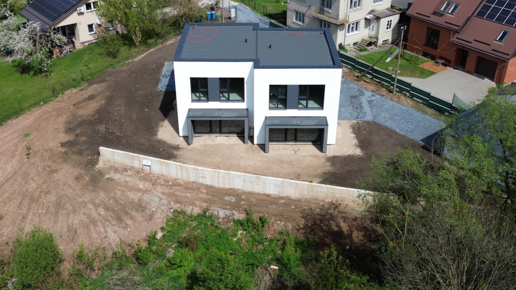 Parduodamas namas Aušros g., Naugardiškės k., Kauno r. sav., 131.79 m2 ploto, 2 aukštai 12