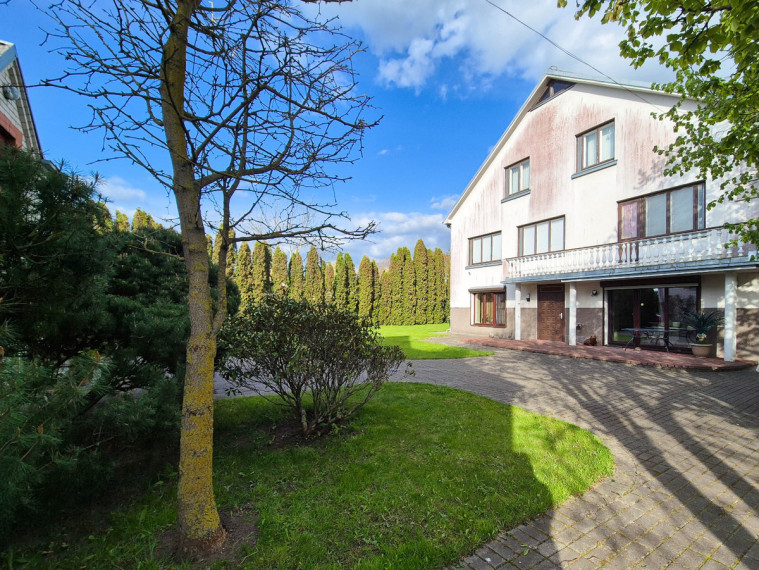 Parduodamas namas Akacijų g., Vinkšnėnų k., Šiaulių r. sav., 236.77 m2 ploto, 2 aukštai 9
