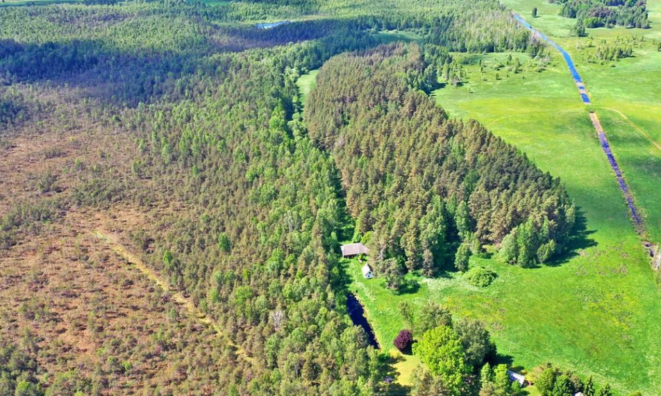 Parduodamas namas Antatiškių k., Molėtų r. sav., 35.00 m² ploto 2 kambariai 4