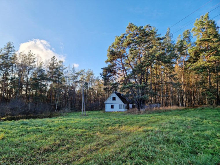 Parduodamas namas Antatiškių k., Molėtų r. sav., 35.00 m² ploto 2 kambariai 1