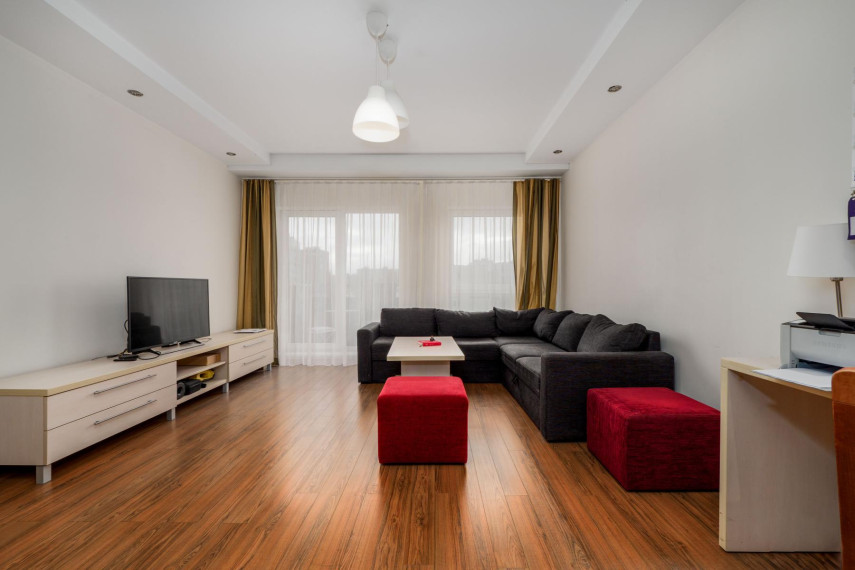 Parduodamas butas Algimanto Petro Kavoliuko g., Karoliniškės, Vilniaus m., Vilniaus m. sav., 75.73 m² ploto 3 kambariai 12