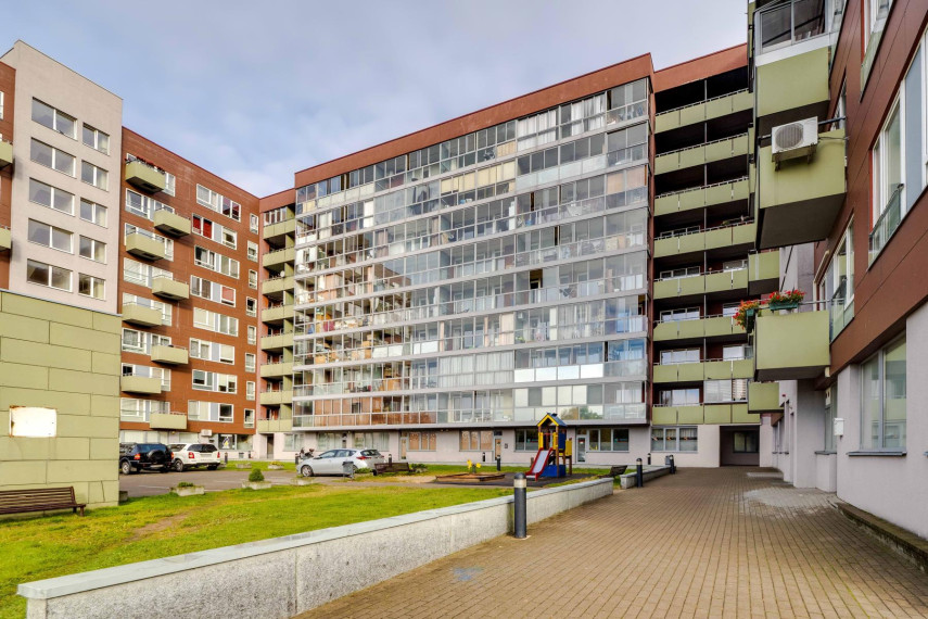 Parduodamas butas Algimanto Petro Kavoliuko g., Karoliniškės, Vilniaus m., Vilniaus m. sav., 75.73 m² ploto 3 kambariai 26