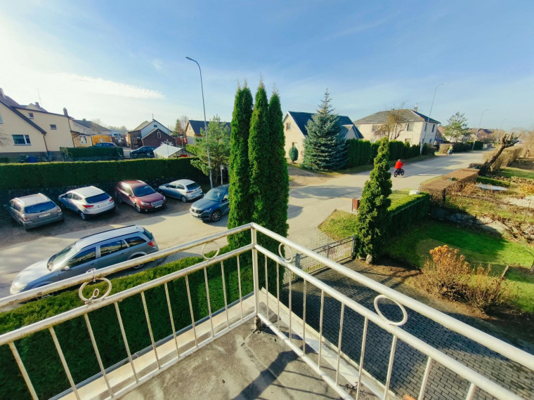Parduodamas namas Žemaitės g., Zarasų m., Zarasų r. sav., 157.00 m² ploto 6 kambariai 13