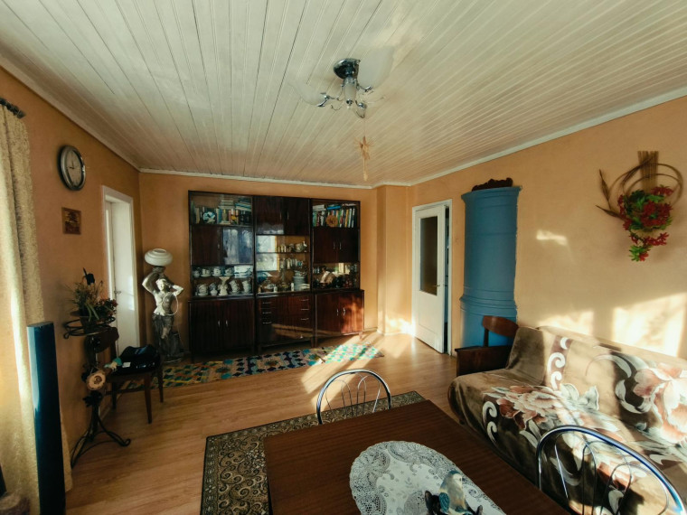 Parduodamas namas Žemaitės g., Zarasų m., Zarasų r. sav., 157.00 m² ploto 6 kambariai 7