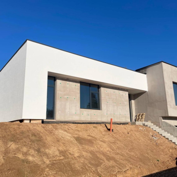 Parduodamas namas Žemuogių g., Bajorai, Vilniaus m., Vilniaus m. sav., 171.50 m² ploto 4 kambariai 5