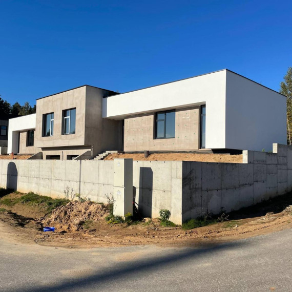 Parduodamas namas Žemuogių g., Bajorai, Vilniaus m., Vilniaus m. sav., 171.50 m² ploto 4 kambariai 6