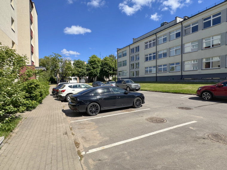Parduodamas butas Vienuolyno g., Trakuose, 51.06 kv.m ploto, 2 kambariai 18