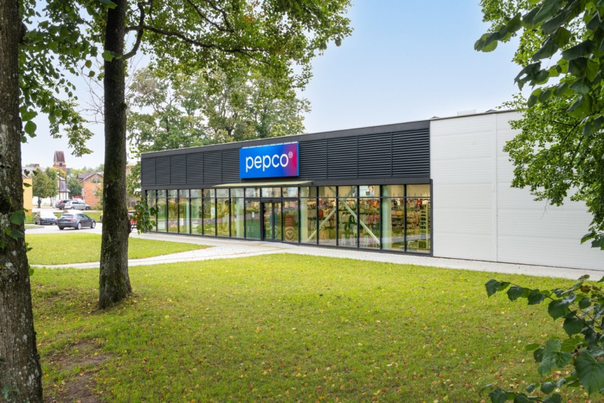 Parduodamos kitos paskirties, paslaugų, prekybos patalpos Vilniaus g., Pagėgių m., Pagėgių sav., 586.57 m2 ploto 2