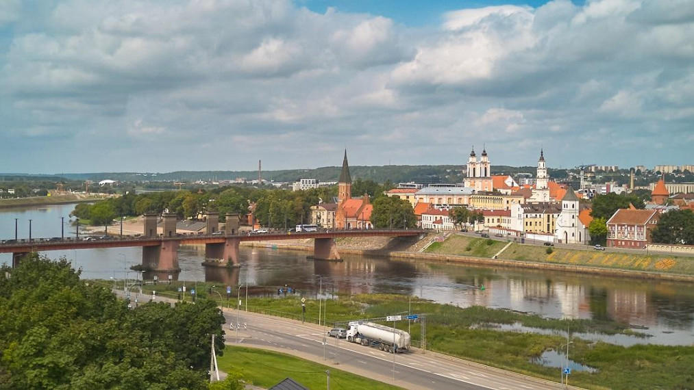 Parduodamas butas Gintariškių g., Aleksotas, Kauno m., Kauno m. sav., 68.00 m² ploto 3 kambariai 3