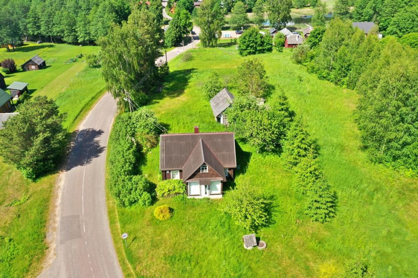 Parduodamas namas Malūno g., Ginučių k., Ignalinos r. sav., 80.00 m² ploto 3 kambariai 7