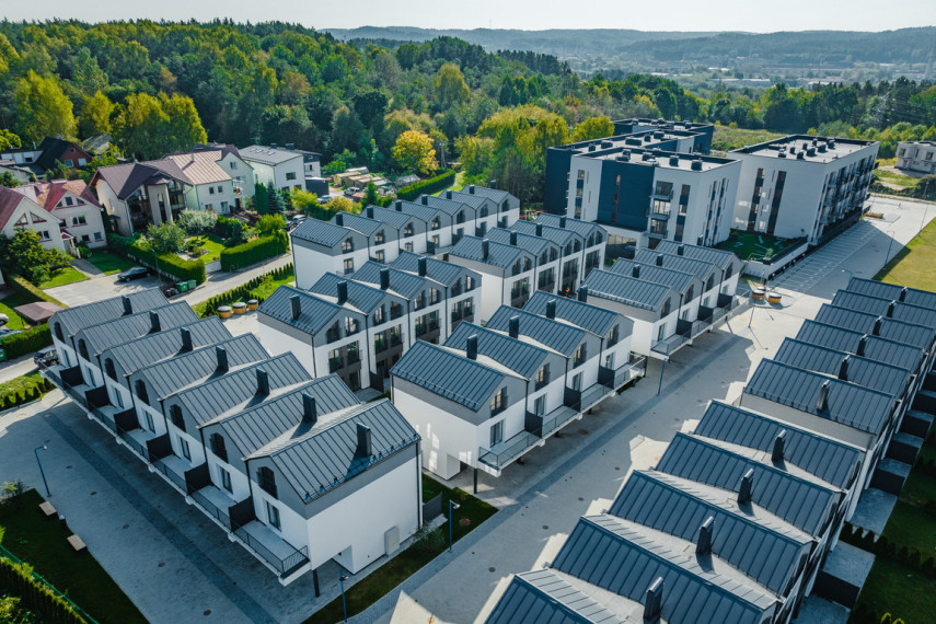 Parduodamas butas per kelis aukštus Lazdynėliuose, Vilniuje, 106 kv.m iš kurių 40 kv. m neregistruojama palėpė 19