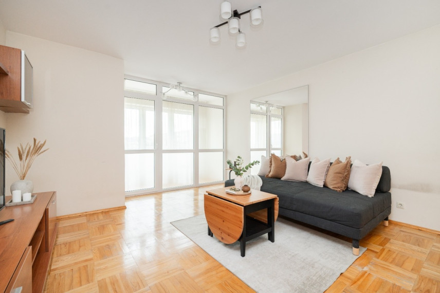 Parduodamas butas Kalvarijų g., Šnipiškės, Vilniaus m., Vilniaus m. sav., 90.1 m2 ploto, 3 kambariai 4