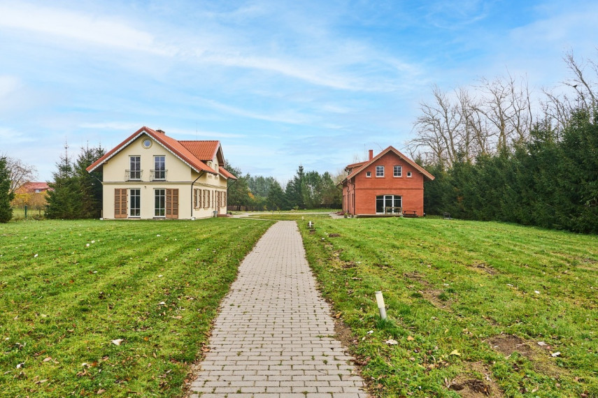Parduodamas namas Marių g., Ventės k., Šilutės r. sav., 379.7 m2 ploto, 2 aukštai 39