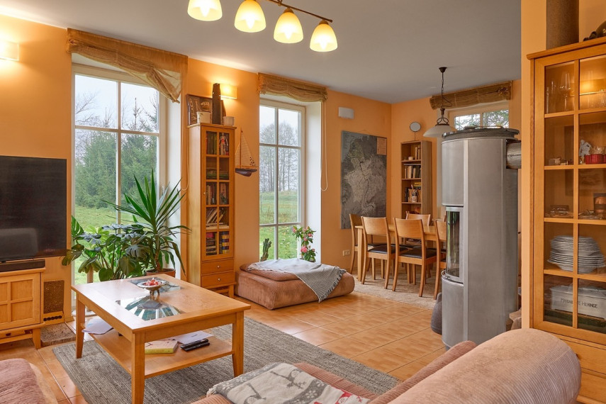 Parduodamas namas Marių g., Ventės k., Šilutės r. sav., 379.7 m2 ploto, 2 aukštai 5