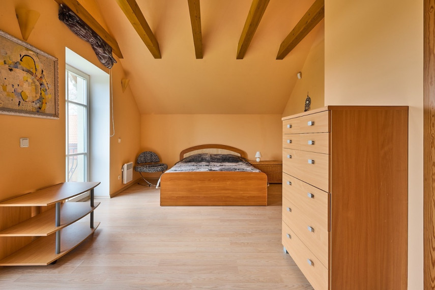Parduodamas namas Marių g., Ventės k., Šilutės r. sav., 379.7 m2 ploto, 2 aukštai 13