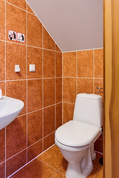 Parduodamas namas Marių g., Ventės k., Šilutės r. sav., 379.7 m2 ploto, 2 aukštai 32