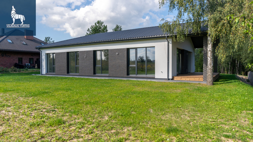 Parduodamas namas Jazminų g., Bajorų k., Vilniaus r. sav., 177 m2 ploto, 1 aukštai 3