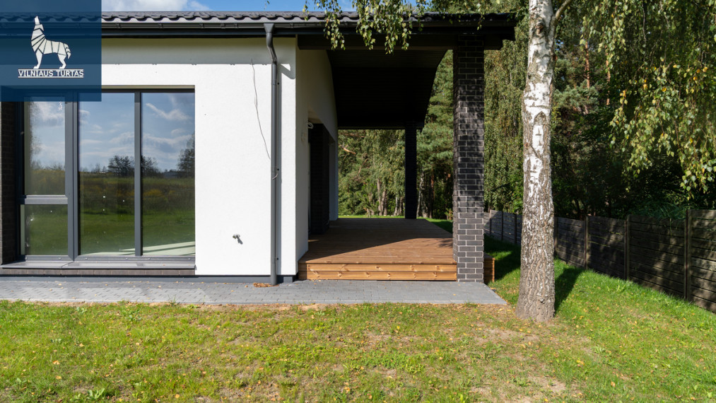 Parduodamas namas Jazminų g., Bajorų k., Vilniaus r. sav., 177 m2 ploto, 1 aukštai 4