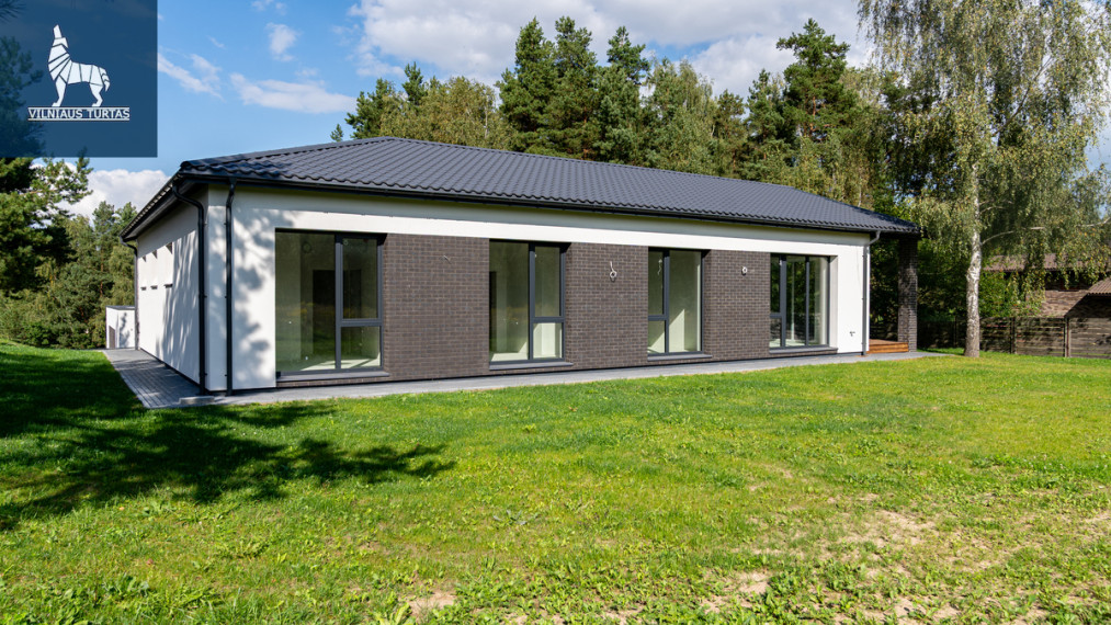 Parduodamas namas Jazminų g., Bajorų k., Vilniaus r. sav., 177 m2 ploto, 1 aukštai 6