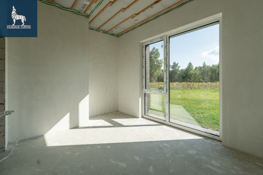 Parduodamas namas Jazminų g., Bajorų k., Vilniaus r. sav., 177 m2 ploto, 1 aukštai 10