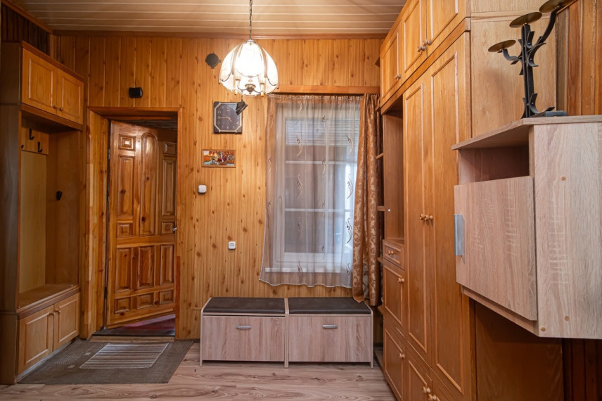 Parduodamas namas Vilniaus g., Vievio m., Elektrėnų sav., 120 m2 ploto, 1 aukštai 18