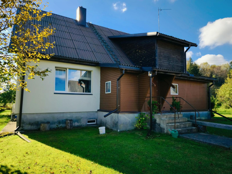 Parduodamas namas Miško g., Leliūnų k., Anykščių r. sav., 129.00 m² ploto 3 kambariai 3