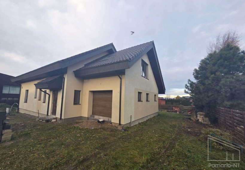 Parduodamas namas Jakų k., Klaipėdos r. sav., 150 m2 ploto, 2 aukštai 10