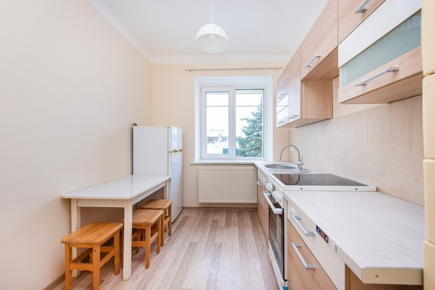 Nuomojamas butas Karaimų g., Trakų m., Trakų r. sav., 41.75 m2 ploto, 2 kambariai 1
