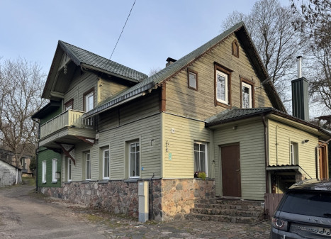 Parduodamas butas Krivių g., Užupis, Vilniaus m., Vilniaus m. sav., 45 m2 ploto, 2 kambariai Parduodamas butas Krivių g., Užupis, Vilniaus m., Vilniaus m. sav., 45 m2 ploto, 2 kambariai